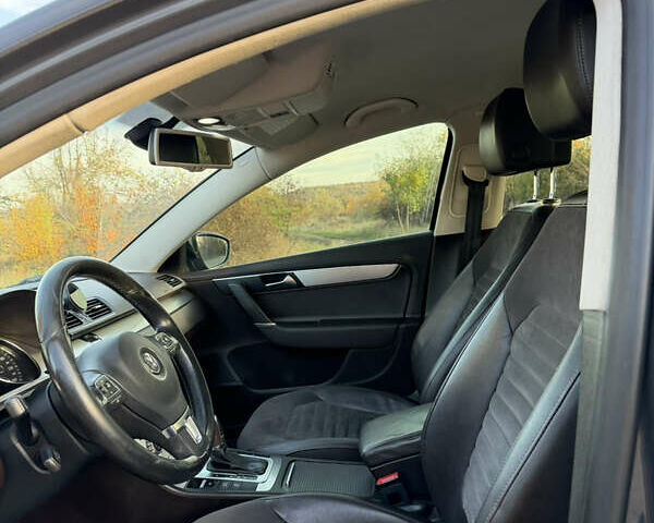 Сірий Фольксваген Пассат, об'ємом двигуна 2 л та пробігом 274 тис. км за 11500 $, фото 7 на Automoto.ua