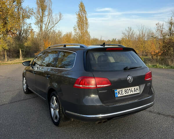 Сірий Фольксваген Пассат, об'ємом двигуна 2 л та пробігом 274 тис. км за 11500 $, фото 1 на Automoto.ua