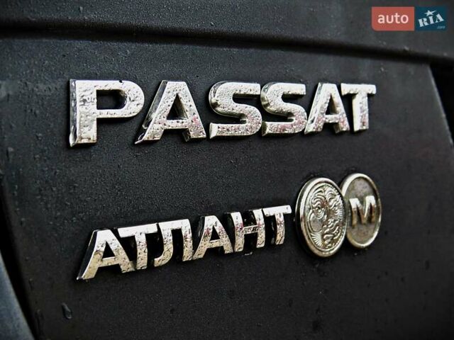 Сірий Фольксваген Пассат, об'ємом двигуна 1.97 л та пробігом 240 тис. км за 12500 $, фото 4 на Automoto.ua