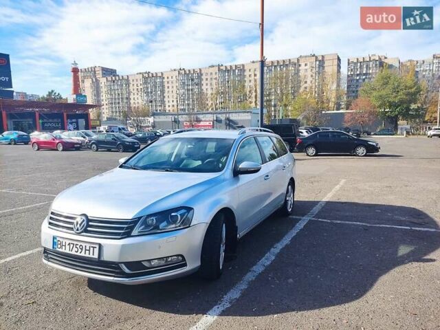 Сірий Фольксваген Пассат, об'ємом двигуна 1.39 л та пробігом 192 тис. км за 8500 $, фото 1 на Automoto.ua