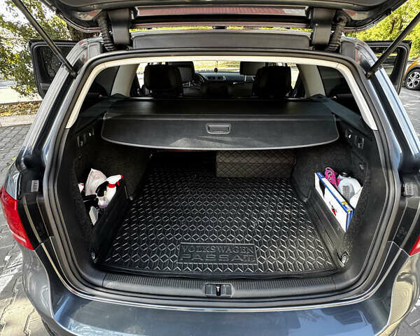 Фольксваген Пассат 2012 у Одесі на Automoto.ua Сірий Фольксваген Пассат, об'ємом двигуна 1.6 л та пробігом 206 тис. км за 10545 $, фото 12 на Automoto.ua