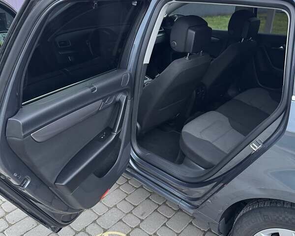 Серый Фольксваген Пассат, объемом двигателя 1.97 л и пробегом 288 тыс. км за 10999 $, фото 8 на Automoto.ua