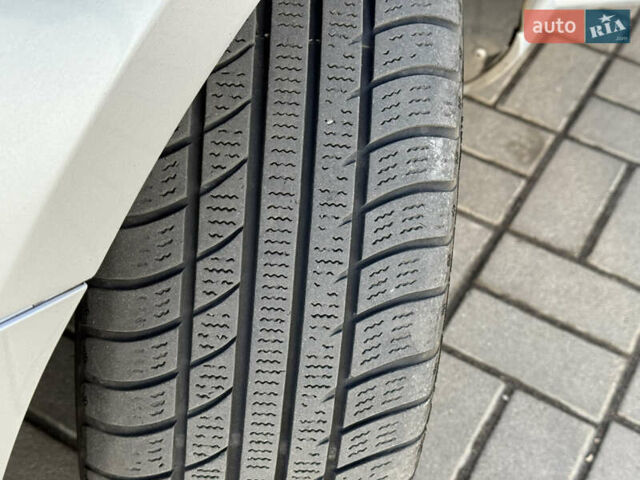 Серый Фольксваген Пассат, объемом двигателя 1.97 л и пробегом 213 тыс. км за 10700 $, фото 19 на Automoto.ua