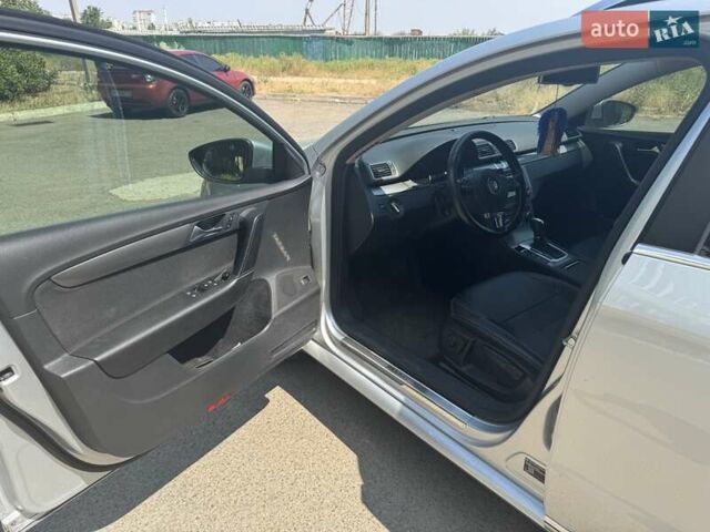 Серый Фольксваген Пассат, объемом двигателя 1.39 л и пробегом 209 тыс. км за 8700 $, фото 11 на Automoto.ua