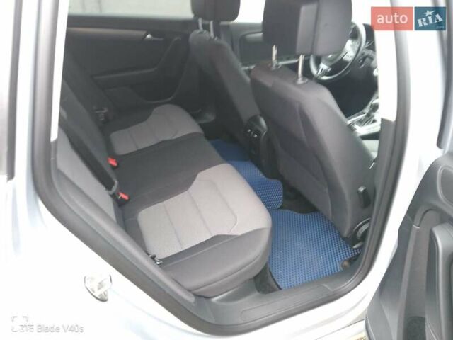 Серый Фольксваген Пассат, объемом двигателя 2 л и пробегом 277 тыс. км за 10800 $, фото 13 на Automoto.ua