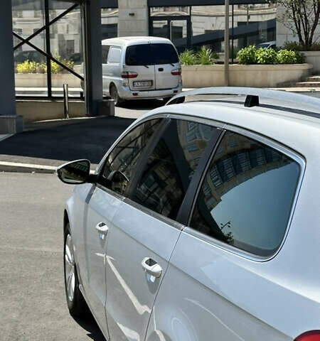 Серый Фольксваген Пассат, объемом двигателя 1.8 л и пробегом 245 тыс. км за 9899 $, фото 5 на Automoto.ua