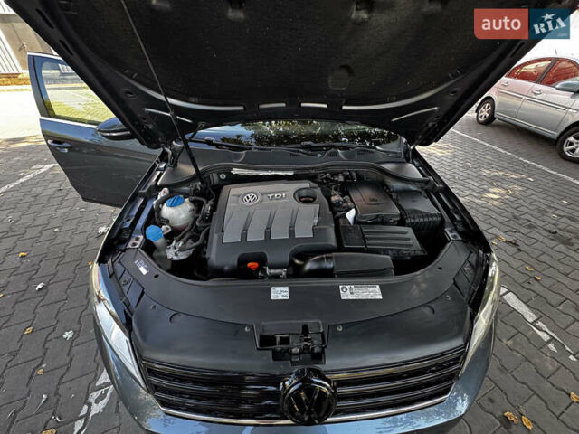 Фольксваген Пассат 2012 у Одесі на Automoto.ua Сірий Фольксваген Пассат, об'ємом двигуна 1.6 л та пробігом 206 тис. км за 10545 $, фото 15 на Automoto.ua