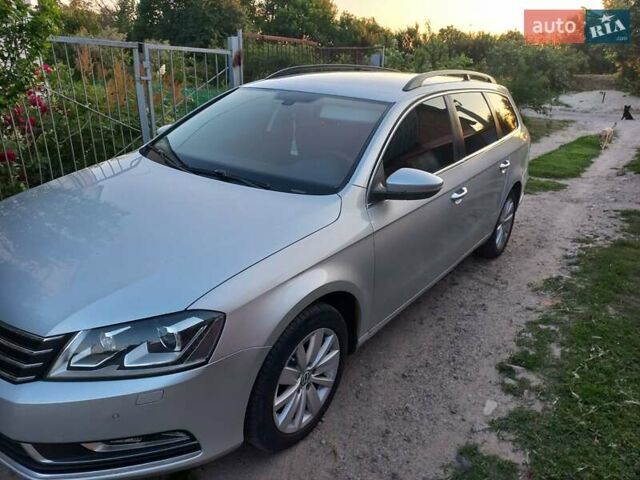 Серый Фольксваген Пассат, объемом двигателя 1.97 л и пробегом 370 тыс. км за 10000 $, фото 7 на Automoto.ua