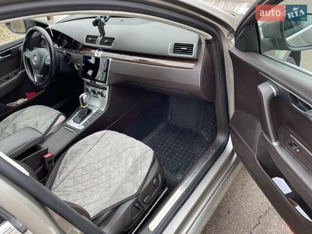 Сірий Фольксваген Пассат, об'ємом двигуна 2 л та пробігом 255 тис. км за 12400 $, фото 16 на Automoto.ua