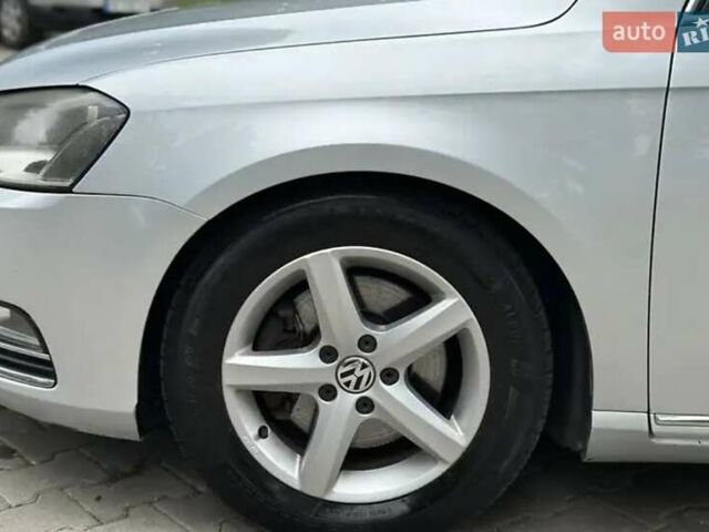 Серый Фольксваген Пассат, объемом двигателя 1.97 л и пробегом 285 тыс. км за 11800 $, фото 13 на Automoto.ua