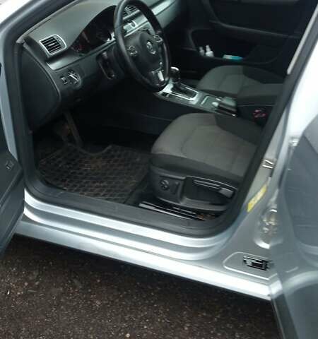 Серый Фольксваген Пассат, объемом двигателя 1.97 л и пробегом 300 тыс. км за 10399 $, фото 3 на Automoto.ua