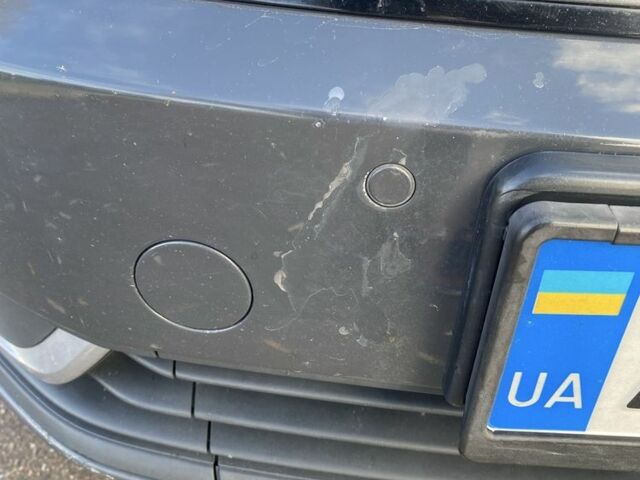 Серый Фольксваген Пассат, объемом двигателя 2 л и пробегом 254 тыс. км за 9300 $, фото 12 на Automoto.ua