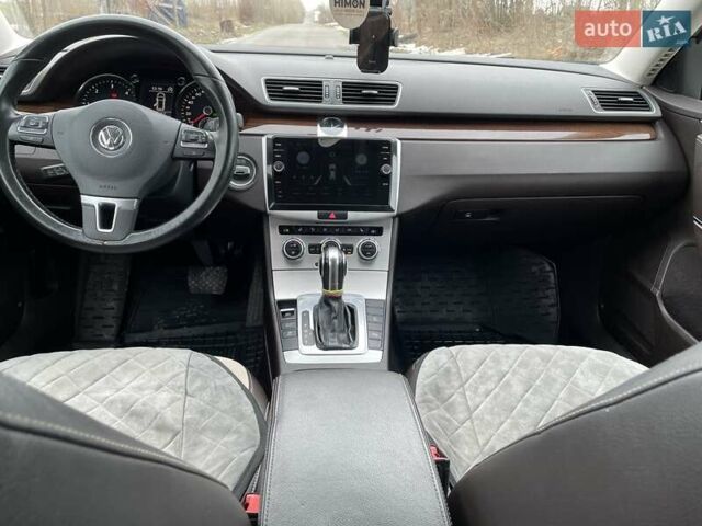Сірий Фольксваген Пассат, об'ємом двигуна 2 л та пробігом 255 тис. км за 12400 $, фото 12 на Automoto.ua