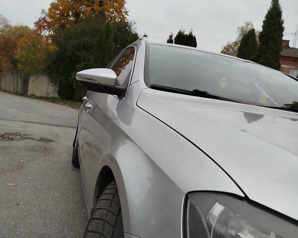 Серый Фольксваген Пассат, объемом двигателя 1.97 л и пробегом 270 тыс. км за 9200 $, фото 2 на Automoto.ua