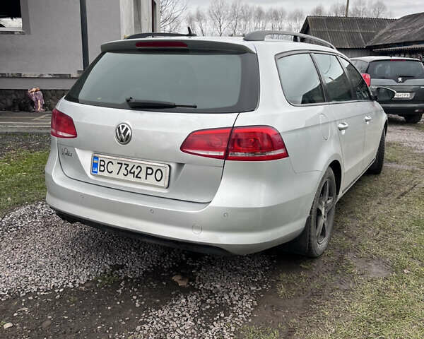 Серый Фольксваген Пассат, объемом двигателя 1.97 л и пробегом 264 тыс. км за 10500 $, фото 5 на Automoto.ua