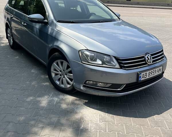 Серый Фольксваген Пассат, объемом двигателя 1.6 л и пробегом 272 тыс. км за 8500 $, фото 5 на Automoto.ua