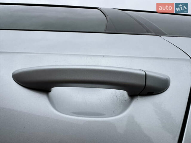 Серый Фольксваген Пассат, объемом двигателя 1.97 л и пробегом 260 тыс. км за 9850 $, фото 47 на Automoto.ua