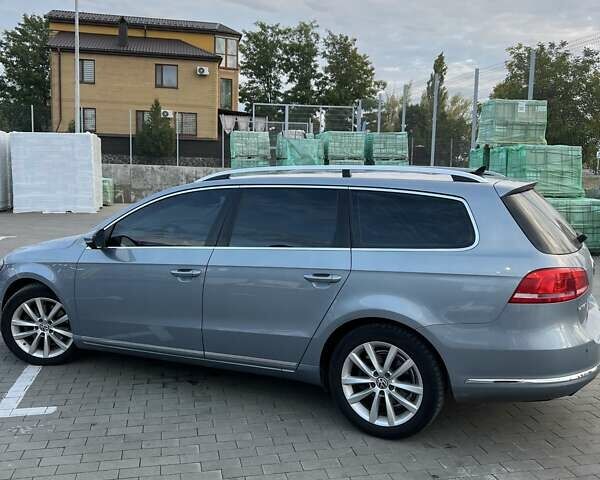 Серый Фольксваген Пассат, объемом двигателя 2 л и пробегом 295 тыс. км за 9600 $, фото 4 на Automoto.ua