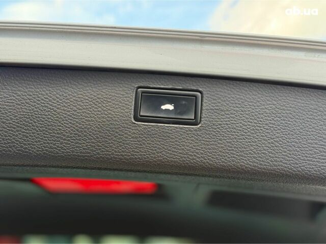 Сірий Фольксваген Пассат, об'ємом двигуна 1.6 л та пробігом 348 тис. км за 9890 $, фото 22 на Automoto.ua