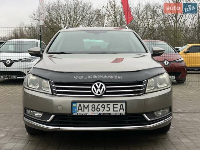 Серый Фольксваген Пассат, объемом двигателя 2 л и пробегом 258 тыс. км за 10955 $, фото 3 на Automoto.ua