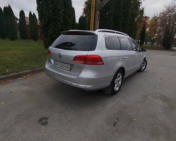 Серый Фольксваген Пассат, объемом двигателя 1.97 л и пробегом 270 тыс. км за 9200 $, фото 3 на Automoto.ua