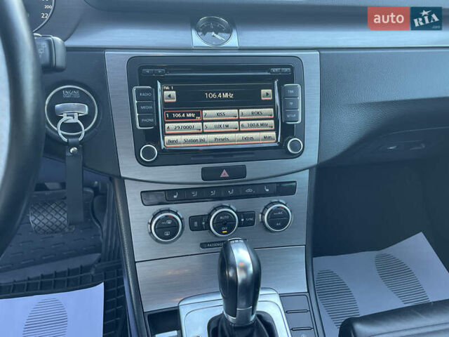 Сірий Фольксваген Пассат, об'ємом двигуна 2 л та пробігом 257 тис. км за 11490 $, фото 13 на Automoto.ua