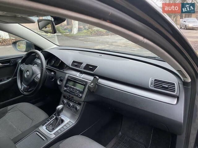 Сірий Фольксваген Пассат, об'ємом двигуна 1.97 л та пробігом 285 тис. км за 10500 $, фото 14 на Automoto.ua