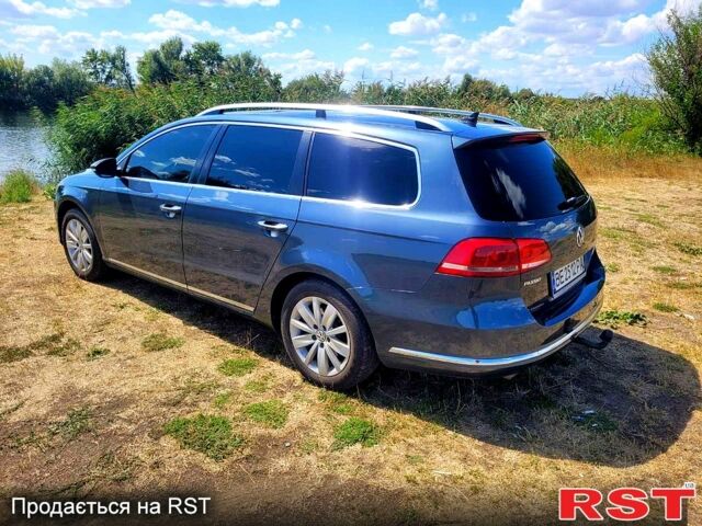 Серый Фольксваген Пассат, объемом двигателя 1.6 л и пробегом 264 тыс. км за 9000 $, фото 7 на Automoto.ua