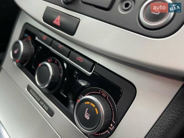 Сірий Фольксваген Пассат, об'ємом двигуна 1.97 л та пробігом 262 тис. км за 9700 $, фото 20 на Automoto.ua