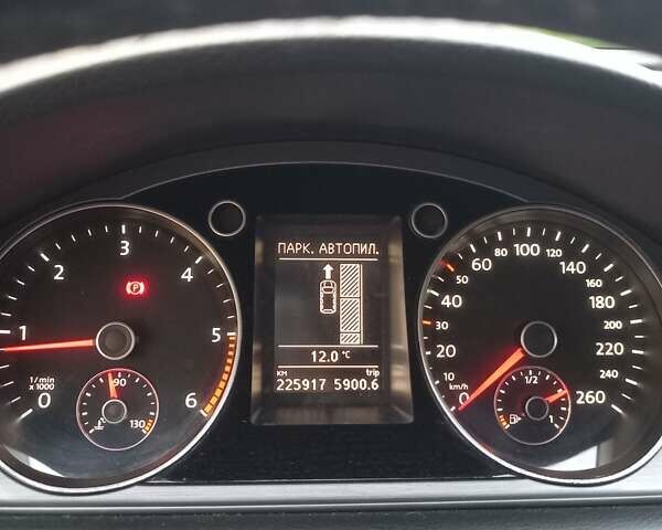 Серый Фольксваген Пассат, объемом двигателя 2 л и пробегом 227 тыс. км за 12999 $, фото 14 на Automoto.ua