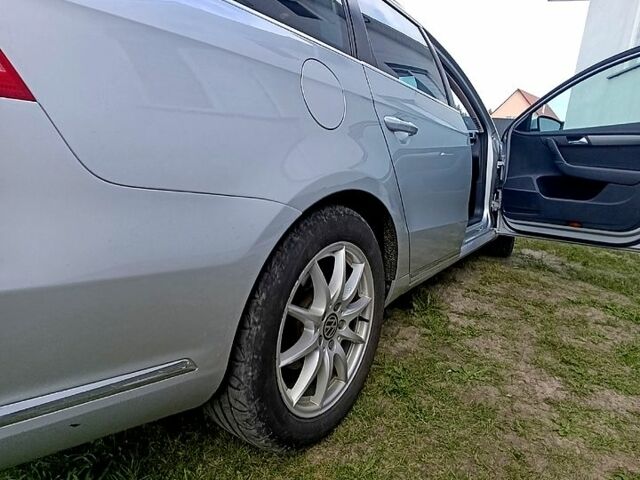 Серый Фольксваген Пассат, объемом двигателя 2 л и пробегом 328 тыс. км за 11000 $, фото 8 на Automoto.ua