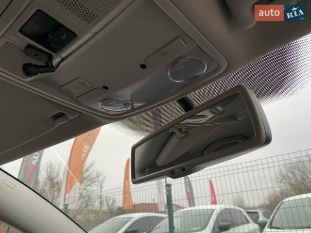 Серый Фольксваген Пассат, объемом двигателя 2 л и пробегом 258 тыс. км за 10955 $, фото 38 на Automoto.ua