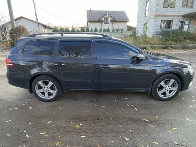 Серый Фольксваген Пассат, объемом двигателя 2 л и пробегом 254 тыс. км за 9300 $, фото 4 на Automoto.ua