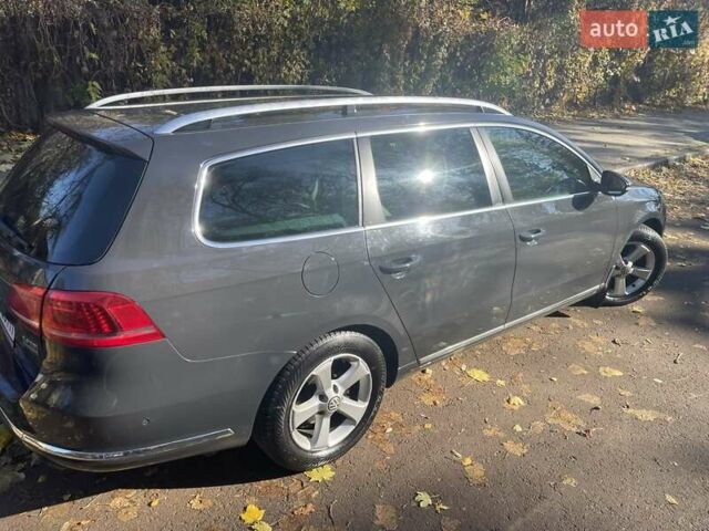Фольксваген Пассат 2012 в Львове на Automoto.ua Серый Фольксваген Пассат, объемом двигателя 2 л и пробегом 327 тыс. км за 9800 $, фото 10 на Automoto.ua