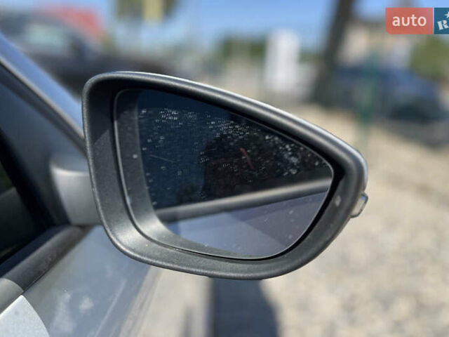 Серый Фольксваген Пассат, объемом двигателя 1.97 л и пробегом 210 тыс. км за 10700 $, фото 8 на Automoto.ua