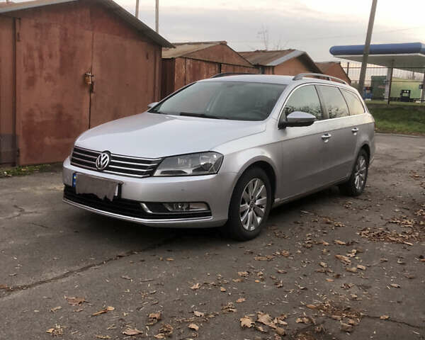 Серый Фольксваген Пассат, объемом двигателя 1.97 л и пробегом 260 тыс. км за 9900 $, фото 3 на Automoto.ua