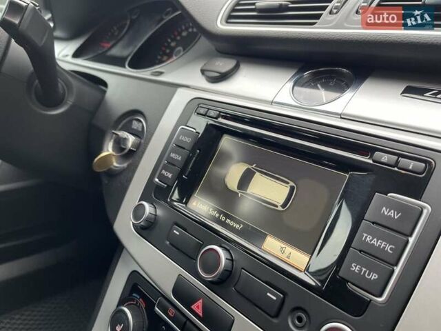 Сірий Фольксваген Пассат, об'ємом двигуна 1.97 л та пробігом 262 тис. км за 9700 $, фото 21 на Automoto.ua