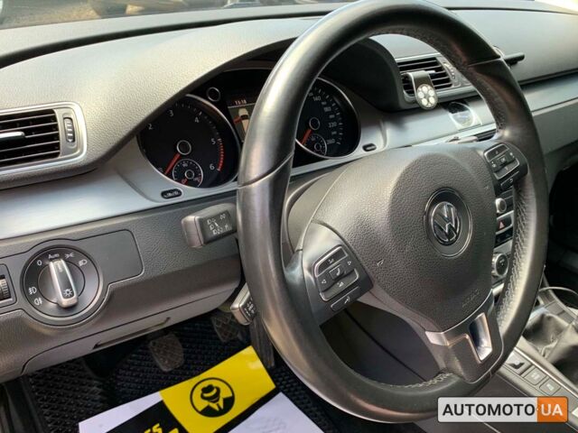 Серый Фольксваген Пассат, объемом двигателя 1.6 л и пробегом 307 тыс. км за 10750 $, фото 12 на Automoto.ua