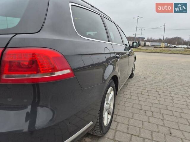 Серый Фольксваген Пассат, объемом двигателя 2 л и пробегом 328 тыс. км за 11000 $, фото 51 на Automoto.ua