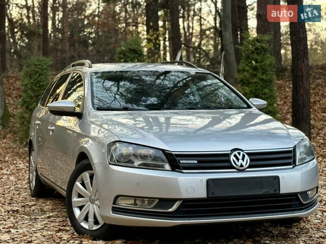Сірий Фольксваген Пассат, об'ємом двигуна 1.6 л та пробігом 258 тис. км за 9800 $, фото 13 на Automoto.ua