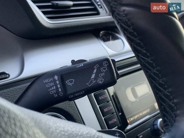 Серый Фольксваген Пассат, объемом двигателя 2 л и пробегом 235 тыс. км за 10199 $, фото 44 на Automoto.ua