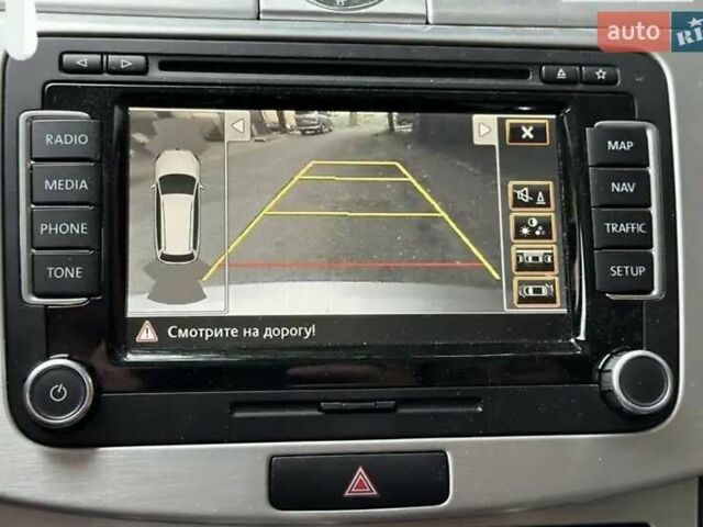 Серый Фольксваген Пассат, объемом двигателя 1.97 л и пробегом 285 тыс. км за 11800 $, фото 2 на Automoto.ua