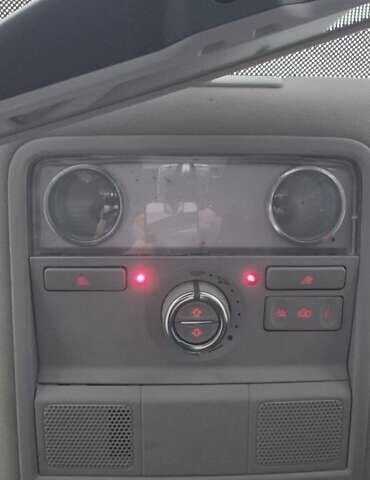 Серый Фольксваген Пассат, объемом двигателя 2 л и пробегом 313 тыс. км за 12700 $, фото 27 на Automoto.ua