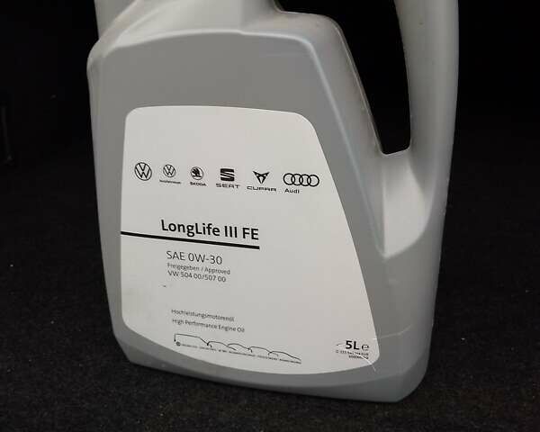 Серый Фольксваген Пассат, объемом двигателя 2 л и пробегом 277 тыс. км за 10800 $, фото 30 на Automoto.ua