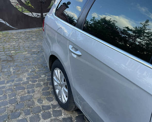 Сірий Фольксваген Пассат, об'ємом двигуна 2 л та пробігом 383 тис. км за 11500 $, фото 2 на Automoto.ua