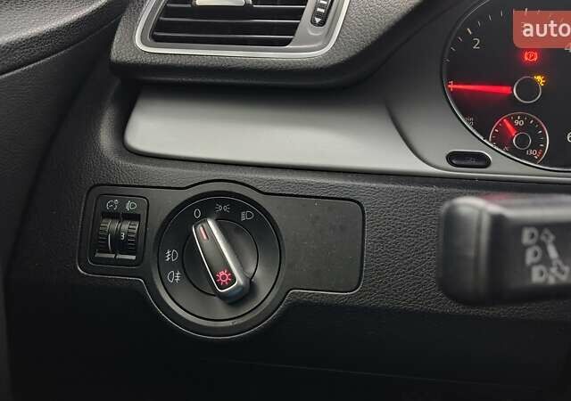 Сірий Фольксваген Пассат, об'ємом двигуна 1.97 л та пробігом 284 тис. км за 9990 $, фото 16 на Automoto.ua