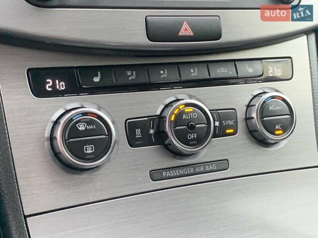 Серый Фольксваген Пассат, объемом двигателя 2 л и пробегом 258 тыс. км за 10955 $, фото 53 на Automoto.ua
