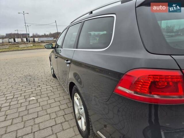 Серый Фольксваген Пассат, объемом двигателя 2 л и пробегом 328 тыс. км за 11000 $, фото 50 на Automoto.ua