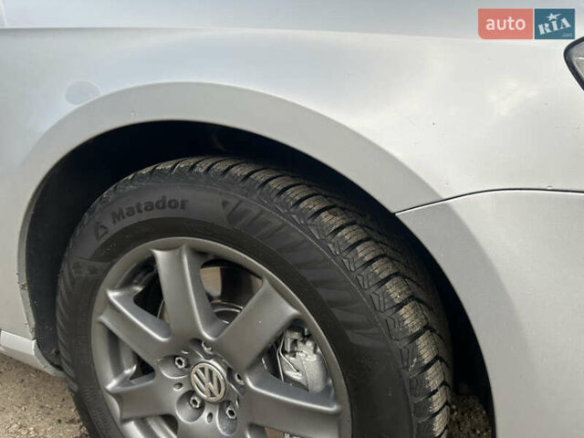 Серый Фольксваген Пассат, объемом двигателя 2 л и пробегом 280 тыс. км за 9599 $, фото 20 на Automoto.ua