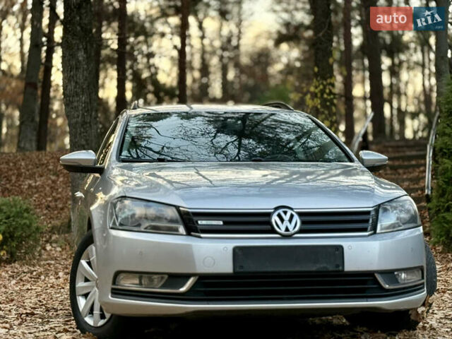 Сірий Фольксваген Пассат, об'ємом двигуна 1.6 л та пробігом 258 тис. км за 9450 $, фото 14 на Automoto.ua